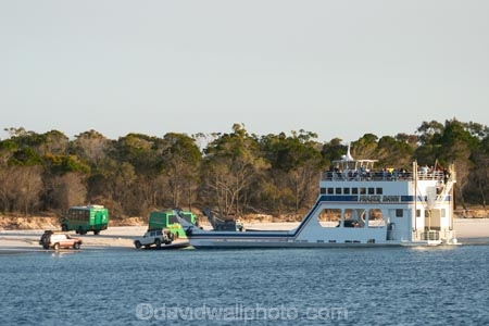 4wd;4wds;4wds;4x4;4x4s;4x4s;australasia;Australia;australian;beach;beaches;boat;boat-harbour;boats;car-ferries;car-ferry;coast;coastal;ferries;ferry;four-by-four;four-by-fours;four-wheel-drive;four-wheel-drives;Fraser-Coast;fraser-island;great-sandy-n.p.;great-sandy-national-park;great-sandy-np;harbor;harbors;harbour;harbours;Hervey-Bay;islands;passenger;passengers;people;queensland;transport;transportation;vessel;vessels