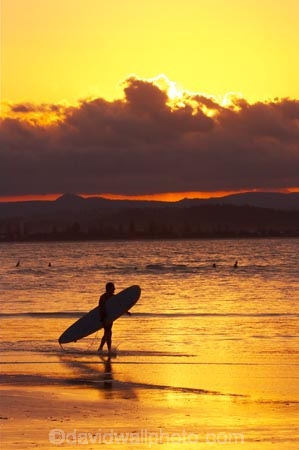australasia;Australia;beach;beaches;coast;coastal;coolangata;coolangatta;coollangatta;dusk;freedom;Gold-Coast;orange;pacific-ocean;point-danger;queensland;rainbow-beach;serene;silhouette;silhouettes;snapper-rocks;sunset;sunsets;surf;surf-board;surf-boards;surfboard;surfboards;surfer;surfers;surfers-paradise;surfing;tasman-sea;tourism;travel;twilight;water;wave;waves;wet
