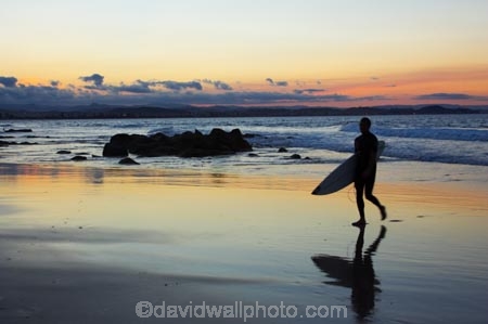 australasia;Australia;beach;beaches;coast;coastal;coolangata;coolangatta;coollangatta;dusk;freedom;Gold-Coast;pacific-ocean;point-danger;queensland;rainbow-beach;serene;silhouette;silhouettes;snapper-rocks;sunset;sunsets;surf;surf-board;surf-boards;surfboard;surfboards;surfer;surfers;surfers-paradise;surfing;tasman-sea;tourism;travel;twilight;water;wave;waves;wet