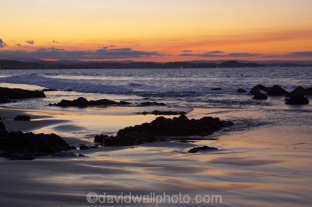 australasia;Australia;beach;beaches;coast;coastal;coolangata;coolangatta;coollangatta;dusk;Gold-Coast;pacific-ocean;point-danger;queensland;rainbow-beach;reflection;reflections;serene;snapper-rocks;sunset;sunsets;tasman-sea;twilight;water;wave;waves;wet