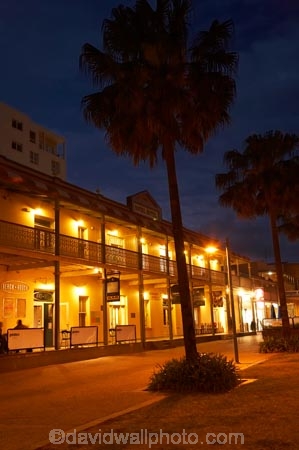 ale-house;ale-houses;architecture;Australasian;Australia;Australian;bar;bars;building;buildings;colonial;dark;entertainment;evening;free-house;free-houses;heritage;historic;historic-building;historic-buildings;historical;historical-building;historical-buildings;history;hotel;hotels;light;lights;Mid-North-Coast;Mid-North-Coast-NSW;Mid-North-Nsw;Mid-Northern-NSW;N.S.W.;New-South-Wales;night;night-life;night-time;night_life;night_time;nightlife;NSW;old;place;places;Port-Macquarie;pub;public-house;public-houses;pubs;Royal-Hotel;saloon;saloons;tavern;taverns;tradition;traditional