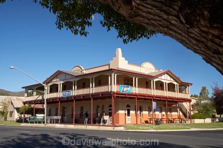 Adelong;ale-house;ale-houses;architecture;australasia;Australasian;Australia;australian;bar;bars;building;buildings;colonial;free-house;free-houses;heritage;Historic;historic-building;historic-buildings;historical;historical-building;historical-buildings;history;hotel;hotels;N.S.W.;New-South-Wales;NSW;old;place;places;pub;public-house;public-houses;pubs;Riverina-region;Royal-Hotel;saloon;saloons;Snowy-Mountains;Snowy-Mountains-Drive;South-New-South-Wales;Southern-New-South-Wales;tavern;taverns;Thompsons-C.T.A.-House;Thompsons-CTA-House;tradition;traditional