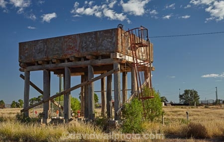 Australia;Australian;Queensland;outback;outback-Australia;outback-Queensland;Qld;Quilpie;heritage;historic;historic-building;historic-buildings;historical;historical-building;historical-buildings;history;water-tank;old-water-tank;historic;historical;rust;rusty;water-tanks