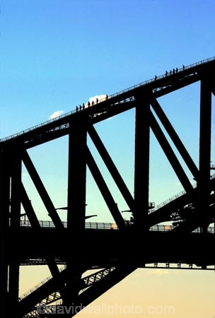 sydney;australia;bridge;climb;bridges;climber;silhouette;high;adventure;tourism;tourist;exciting;harbor;harbour;harbors;harbours;tourists;exciting;climbers;view-;silhouette