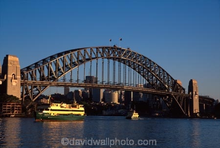Sydney;Harbour;harbours;harbor;harbors;Bridge;Australia;bridges;light;Sydney-Harbour-Bridge;ferry;ferries;passenger;commute;commuters;boat;boats;transport