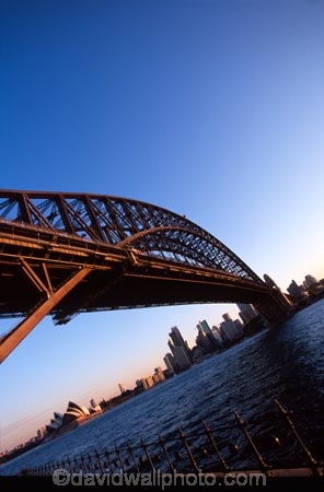 australia;sydney;cove;harbour;harbours;harbors;harbor;icon;icons;australian;passenger-;landmark;landmarks;bridge;bridges;ferry;opera-house;opera;house;diagonal;lean