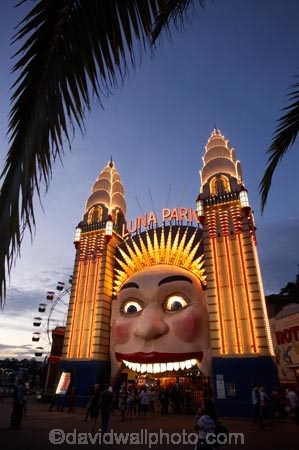 amusement-park;amusement-parks;Australasia;Australia;carnival;carnivals;dusk;evening;eye;eyes;face;faces;fair;fairground;fairgrounds;fairs;fun-fair;fun-fairs;fun-park;fun-parks;funfair;funfairs;funpark;funparks;light;lighting;lights;Luna-Park;N.S.W.;New-South-Wales;night;night-time;NSW;parks;Sydney;theme-park;theme-parks;themepark;twilight