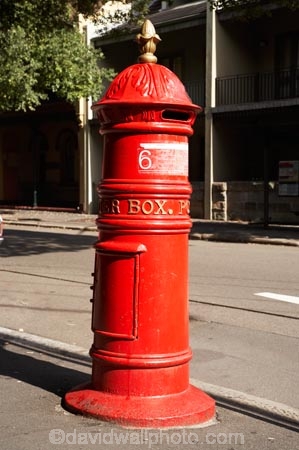 antique;Australasia;Australia;Dawes-Point;Dawes-Pt;heritage;historic;historical;history;letter-box;letter-boxes;letterbox;Lower-Fort-St;Lower-Fort-Street;mail-box;mail-boxes;mailbox;Millers-Point;Millers-Pt;N.S.W.;New-South-Wales;NSW;old;old-fashioned;old-letter-boxes;old-post-boxes;pillar;post-box;post-office-box;postbox;posting-box;red;Rocks;Sydney;The-Rocks;tradition;traditional;victorian