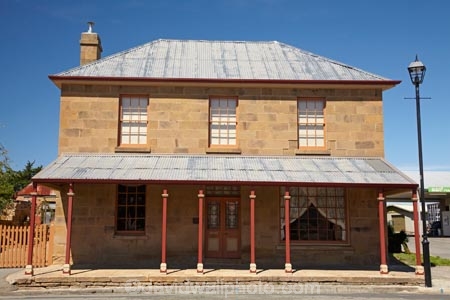 Australasian;Australia;Australian;building;buildings;Cental-Tasmania;heritage;historic;historic-building;historic-buildings;historic-place;historic-places;historic-site;historic-sites;historical;historical-building;historical-buildings;historical-place;historical-places;historical-site;historical-sites;history;Island-of-Tasmania;Midland-Highway;Midlands;Midlands-Highway;Oatlands;old;State-of-Tasmania;Tas;Tasmania;The-Heritage-Highway;tradition;traditional