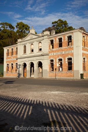 Australasian;Australia;Australian;Bond-Store;building;buildings;Custom-House;Customs-House;Customs-House-and-Bondstore;H.M.-Customs-Office;H.M.-Customs-Offices;heritage;historic;historic-building;historic-buildings;historical;historical-building;historical-buildings;history;HM-Customs-Office;HM-Customs-Offices;Island-of-Tasmania;old;P-T-Office;PT-Office;Post-Telegraph-Office;Post-and-Telegraph-Office;Post-Office;State-of-Tasmania;Strahan;Strahan-Post-Office;Strahan-Post-Office-and-Customs-Office;Tas;Tasmania;The-West;tradition;traditional;West-Tasmania;Western-Tasmania
