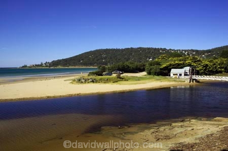 australasia;australasian;Australia;australian;bridge;bridges;coast;coastal;coastline;coastlines;coasts;estuaries;estuary;foot-bridge;foot-bridges;footbridge;footbridges;great-ocean-highway;Great-Ocean-Road;great-ocean-route;inlet;inlets;lagoon;lagoons;lorne;ocean;pedestrian-bridge;pedestrian-bridges;sea;shore;shoreline;shorelines;shores;southern-ocean;tidal;Victoria