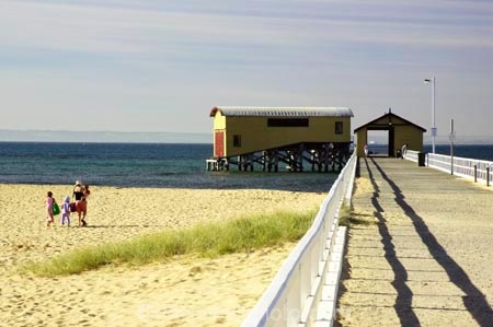 australasia;australia;australian;beach;beaches;bellarine-peninsula;coast;coastal;coastline;jetties;jetty;ocean;oceans;pier;piers;port-phillip-bay;queenscliff;queenscliffe;sand;sandy;sea;seas;shore;shoreline;surf;victoria;waterside;wave;waves;wharf;wharfes;wharves