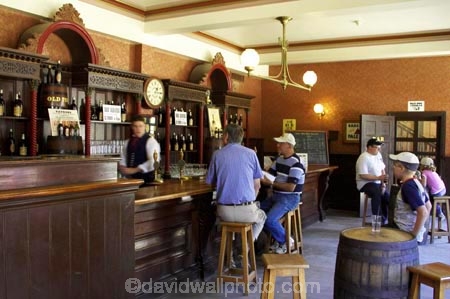 1850s;1851;ale-house;ale-houses;australasia;Australia;australian;Ballarat;bar;bars;building;buildings;free-house;free-houses;gold-days;gold-mine;gold-mines;gold-rush;gold_rush;goldrush;heritage;historic;historical;history;hotel;hotels;model-town;model-towns;model-village;model-villages;old;old-fashioned;old_fashioned;pub;public-house;public-houses;pubs;saloon;saloons;Sovereign-Hill;tavern;taverns;tourism;tourist;tourists;town;towns;tradition;traditional;traditions;travel;United-States-Hotel;Victoria;village;villages;western;wild-west