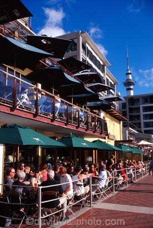 auckland-waterfront;bar;beer;cafe;drink;eat;enjoy;enjoyment;food;friends;holiday;outside;relaxing;restaurant;social;socialize;wine