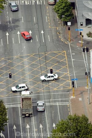 Auckland;commuters;Hobson-St;Hobson-Street;intersection;intersections;lane;lanes;N.I.;N.Z.;New-Zealand;NI;North-Island;NZ;one_way;oneway;road;road-safety;roads;straight;traffic;traffic-lights;traffic-safety;transport;transportation;travel