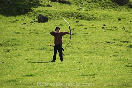 archer;archers;archery;auckland;bow-and-arrow;bow-and-arrows;cornwall-park;Maungakiekie;N.I.;n.z.;new-zealand;NI;north-island;nz;one-tree-hill;one-tree-hill-domain;shooter;shooting;sport-sports