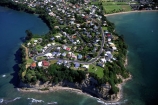 residential;urban-sprawl;suburban;suburbia;houses;water;community;seaside;sea;ocean;shore;seashore;suburban-beach;tide;tidal;coastline;bays;aerials;point;peninsula