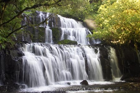 brook;brooks;cascade;cascades;Catlins;color;colors;colour;colours;creek;creeks;falls;green;moss;natural;nature;New-Zealand;Purakanui-Falls;Purakaunui-Falls;scene;scenic;South-Island;south-otago;Southern-Scenic-Route;southland;stream;streams;water;water-fall;water-falls;waterfall;waterfalls;wet