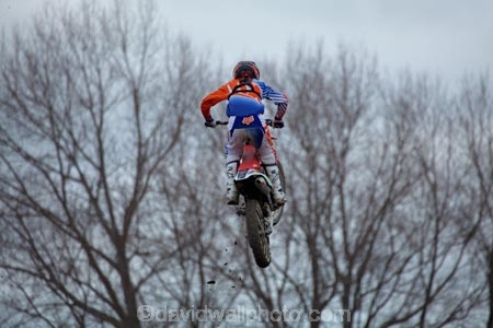Balclutha;bike;bike-racing;bikes;dirt-bike;dirt-bike-racing;dirt-bikes;jump;jumps;motocross;motor-racing;motorbike;motorbikes;motorcross;motox;N.Z.;New-Zealand;NZ;Otago;racing;S.I.;SI;South-Is.;South-Island;South-Otago