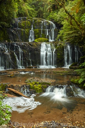 cascade;cascades;Catlins;Catlins-District;Catlins-Region;creek;creeks;falls;N.Z.;natural;nature;New-Zealand;NZ;Otago;Purakanui-Falls;Purakaunui-Falls;S.I.;scene;scenic;SI;South-Is;South-Island;South-Otago;Sth-Is;Sth-Otago;stream;streams;water;water-fall;water-falls;waterfall;waterfalls;wet