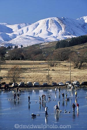 bonspiel;central-otago-rail-trail;cold;dams;freeze;freezing;hawkdun-range;hill;hills;ice;lake;lakes;mountain;mountains;ranges;smooth;snow;sport;sports;stone;stones;winter