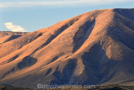 hill;hills;mountain;mountains;range;ranges;bare;tussock;sunset;landscape;beauty