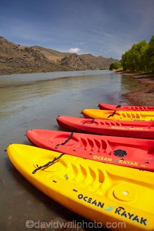 adventure;adventure-tourism;boat;boats;bright;Cairnmuir-Mountains;canoe;canoeing;canoes;Central-Otago;colorful;colourful;Cromwell-Gorge;kayak;kayaker;kayakers;kayaking;kayaks;lake;Lake-Dunstan;lakes;N.Z.;New-Zealand;NZ;orange;orange-kayak;orange-kayaks;Otago;paddle;paddler;paddlers;paddling;red;red-kayak;red-kayaks;S.I.;sea-kayak;sea-kayaker;sea-kayakers;sea-kayaking;sea-kayaks;SI;South-Is.;South-Island;summer;yellow;yellow-kayak;yellow-kayaks