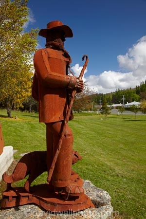 art;art-work;art-works;Bill-Clarke;Central-Otago;N.Z.;New-Zealand;NZ;Otago;public-art;public-art-work;public-art-works;public-sculpture;public-sculptures;Public-steel-sculpture;Roxburgh;rust;rusty;S.I.;sculpture;sculptures;SI;South-Is;South-Is.;South-Island;statue;statues;steel;Sth-Is