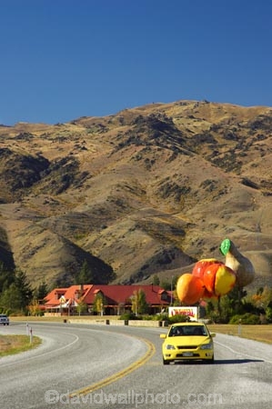 apple;apples;automobile;automobiles;bend;bends;big;big-fruit;car;cars;Central-Otago;centre-line;centre-lines;centre_line;centre_lines;centreline;centrelines;color;colors;colour;colours;corner;corners;cromwell;driving;fibreglass;fruit;giant;gold;golden;green;highway;highways;icon;icons;landmark;nectarine;nectarines;new-zealand;open-road;open-roads;peach;peaches;pear;pears;red;road;road-trip;roads;south-island;stone-fruit;stonefruit;straight;symbol;tourism;tranportation;transport;transportation;travel;traveling;travelling;trip;trips;vehicle;vehicles;yellow