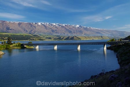 bridge;bridges;Central-Otago;Cromwell;Cromwell-Bridge;Deadmans-Point-Bridge;Deadmans-Point-Bridge;infrastructure;lake;Lake-Dunstan;lakes;N.Z.;New-Zealand;NZ;Otago;Pisa-Range;road-bridge;road-bridges;S.I.;SI;South-Is;South-Island;Sth-Is;traffic-bridge;traffic-bridges;transport