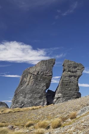 back-country;backcountry;Central-Otago;Dunstan-Mountains;Dunstan-Range;geological;geology;high-altitude;high-country;highcountry;highlands;Leaning-Rock;N.Z.;New-Zealand;NZ;Old-Woman-Range;Otago;remote;remoteness;rock;rock-formation;rock-formations;rock-outcrop;rock-outcrops;rock-tor;rock-torr;rock-torrs;rock-tors;rocks;S.I.;schist;SI;South-Island;stone;tussock;tussock-grass;tussocks;uplands