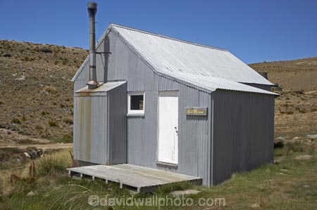 back-country-hut;backcountry;backcountry-hut;backcountry-huts;Central-Otago;corrugated-iron;corrugated-steel;DOC-hut;DOC-huts;high-altitude;high-country-hut;highcountry;highcountry-hut;highcountry-huts;highlands;hikers-hut;hikers-huts;huits;hut;mountain-hut;mountain-huts;mountains;N.Z.;New-Zealand;NZ;Old-Woman-Hut;Old-Woman-Range;Otago;outdoors;range;ranges;S.I.;shelter;SI;South-Island;trampers-hut;trampers-huts