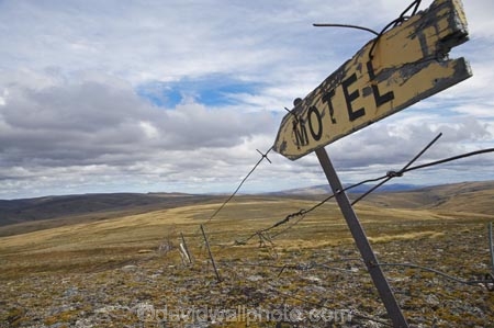alpine;back-country;backcountry;Central-Otago;funny;high-altitude;high-country;highcountry;highlands;humour;humourous;motel-sign;N.Z.;New-Zealand;NZ;Old-Woman-Conservation-Area;Old-Woman-Range;Otago;remote;remoteness;S.I.;SI;South-Island;uplands;wilderness