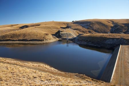 back-country;backcountry;Central-Otago;Central-Otago-peneplain;country;countryside;dam;dams;farm;farming;farmland;farms;Great-Moss-Swamp;high-altitude;high-country;highcountry;highland;highlands;irrigation-dam;irrigation-dams;lake;lakes;Lammermoor-Range;Lammermoor-Ranges;Logan-Burn-Dam;Logan-Burn-Reservoir;Loganburn-Dam;Loganburn-Reservoir;Maniototo;N.Z.;New-Zealand;NZ;Old-Dunstan-Road;Old-Dunstan-Track;Old-Dunstan-Trail;Otago;Otago-peneplain;remote;remoteness;rural;S.I.;SI;South-Is.;South-Island;tussock;tussocklands;tussocks;uplands