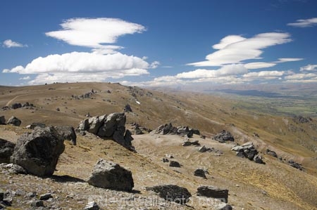 back-country;backcountry;Central-Otago;Dunstan-Mountains;geological;geology;high-altitude;high-country;highcountry;highlands;N.Z.;New-Zealand;NZ;Otago;remote;remoteness;rock;rock-formation;rock-formations;rock-outcrop;rock-outcrops;rock-tor;rock-torr;rock-torrs;rock-tors;rocks;S.I.;SI;South-Island;stone;tussock;tussock-grass;tussocks;uiplands;upland;uplands