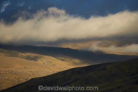back-country;backcountry;black-cloud;black-clouds;Cairnmuir-Mountains;Central-Otago;cloud;cloudy;dark-cloud;dark-clouds;Dunstan-Mountains;grey-cloud;grey-clouds;high-altitude;high-country;highcountry;highlands;late-light;N.Z.;New-Zealand;NZ;Otago;rain-cloud;rain-clouds;remote;remoteness;S.I.;SI;South-Island;storm;storm-clouds;storms;stormy;tussock;tussock-grass;tussocks;uiplands;upland;uplands