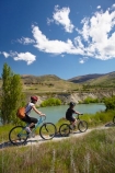 bicycle;bicycles;bike;bikes;boy;boys;brother;brothers;Central-Otago;child;children;cycle;cycler;cyclers;cycles;cyclist;cyclists;families;family;girl;girls;kid;kids;Lake-Dunstan;little-boy;little-boys;little-girl;mother;mothers;mountain-bike;mountain-biker;mountain-bikers;mountain-bikes;mtn-bike;mtn-biker;mtn-bikers;mtn-bikes;N.Z.;New-Zealand;NZ;Otago;people;person;push-bike;push-bikes;push_bike;push_bikes;pushbike;pushbikes;recreation;S.I.;SI;sibbling;sibblings;sister;sisters;small-boys;small-girls;South-Is.;South-Island