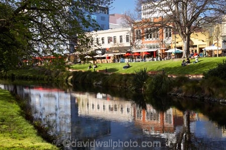 ale-house;ale-houses;avon-river;bar;bars;cafe;cafes;canterbury;Christchurch;cuisine;dine;diners;dining;eat;eating;food;free-house;free-houses;hotel;hotels;New-Zealand;pub;public-house;public-houses;pubs;reflection;reflections;restaurant;restaurants;river;river-avon;rivers;saloon;saloons;South-Island;tavern;taverns