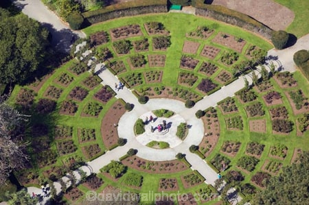 aerial;aerials;botanic-gardens;botanical-gardens;canterbury;christchurch;christchurch-botanic-gardens;christchurch-botanical-gardens;circle;circles;garden;gardens;hagley-park;new-zealand;park;parks;Rose-Garden;rose-gardens;round;south-island