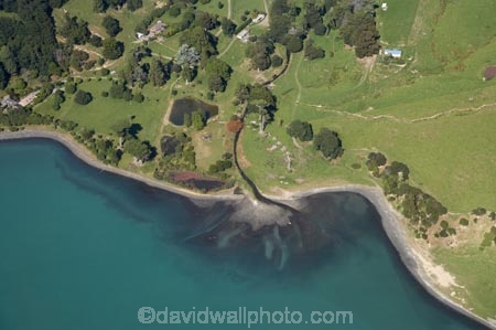 aerial;aerial-photo;aerial-photography;aerial-photos;aerial-view;aerial-views;aerials;Banks-Peninsula;Banks-Peninsular;Canterbury;coast;coastal;coastline;coastlines;coasts;Holmes-Bay;Holmes-Stream;N.Z.;New-Zealand;NZ;ocean;oceans;Pacific-Ocean;Pigeon-Bay;S.I.;sea;seas;shore;shoreline;shorelines;shores;SI;South-Island;water