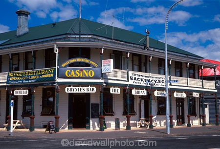 accommodation;backpackers;backpacking;balcony;colonial;historic;historical;holiday;hotels;pub;pubs;tourism