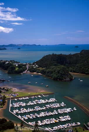 aerials;boat;boating;boats;coast;coastal;harbor;harbors;harbour;harbours;moor;moored;mooring;ocean;oceans;Pacific;sea;settlement;town;township;village