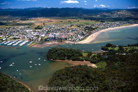 aerials;boat;boating;boats;coast;coastal;harbor;harbors;harbour;harbours;ocean;oceans;Pacific;sea;settlement;town;township;village