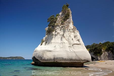 beach;beaches;Cathedral-Cove;Cathedral-Cove-recreation-reserve;coast;coastal;coastline;coastlines;coasts;Coromandel;Coromandel-Peninsula;foreshore;geological;geology;Hahei;marine-reserve;marine-reserves;Mercury-Bay;N.I.;N.Z.;New-Zealand;NI;North-Is;North-Is.;North-Island;NZ;ocean;oceans;rock;rock-formation;rock-formations;rock-outcrop;rock-outcrops;rock-tor;rock-torr;rock-torrs;rock-tors;rocks;sand;sandy;sea;seas;shore;shoreline;shorelines;shores;stone;Te-Whanganui-A-Hei-Marine-Reserve;Te-Whanganui_A_Hei-Marine-Reserve;Waikato;water