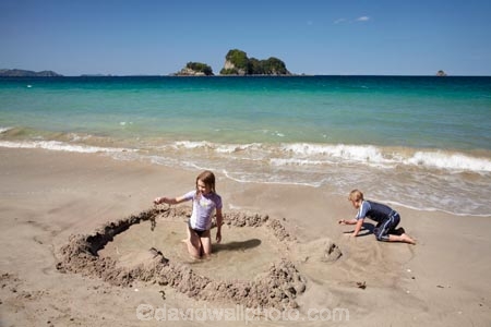 beach;beaches;boy;boys;brother;brothers;Cathedral-Cove;Cathedral-Cove-recreation-reserve;child;children;coast;coastal;coastline;coastlines;coasts;Coromandel;Coromandel-Peninsula;foreshore;girl;girls;Hahei;kid;kids;little-boy;little-boys;little-girl;little-girls;marine-reserve;marine-reserves;Mercury-Bay;N.I.;N.Z.;New-Zealand;NI;North-Is;North-Is.;North-Island;NZ;ocean;oceans;play;playing;sand;sandy;sea;seas;shore;shoreline;shorelines;shores;sibling;siblings;sister;sisters;Te-Whanganui-A-Hei-Marine-Reserve;Te-Whanganui_A_Hei-Marine-Reserve;Waikato;water