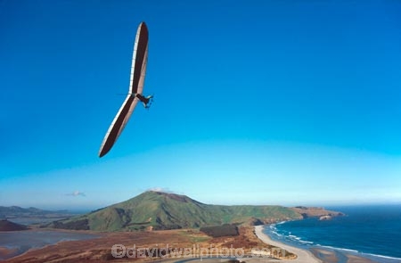 soar;fly;swoop;glide;allans-beach;hoopers-inlet;mt-charles;flying;gliding;glider;flyer;free;freedom;soaring;courage;alone;thrill;thrill_seeker;thrill-seeker;thrill-seeking;silence;wind;air;flight;individual;danger;risk;excitment;adventure;hang-gliding;hang_gliding;hang_glider;hangglider;hanggliding