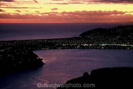 purple;sunset;water;harbor;harbours;harbors;night;clouds