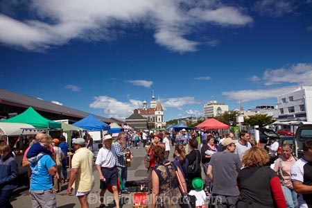 colorful;colour;colourful;commerce;commercial;crowd;crowded;Dunedin;Dunedin-Railway-Station;farmer;farmers;farmers-market;farmers-markets;food;food-market;food-markets;food-stall;food-stalls;fruit;fruit-and-vegetables;fruit-market;fruit-markets;gathering;Historic-Railway-Station;market;market-place;market_place;marketplace;markets;N.Z.;New-Zealand;NZ;Otago;Otago-Farmers-Market;pedestrians;people;person;produce;produce-market;produce-markets;product;products;Railway-Station;retail;retailer;retailers;S.I.;shop;shopper;shoppers;shopping;shops;SI;South-Is;South-Island;stall;stalls;steet-scene;street-scenes