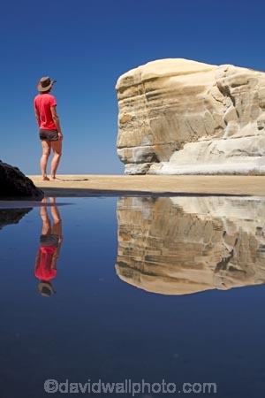 bluff;bluffs;calm;cliff;cliffs;coast;coastal;coastal-erosion;coastline;coastlines;coasts;Dunedin;female;N.Z.;New-Zealand;NZ;ocean;oceans;Otago;Pacific-Ocean;people;person;placid;quiet;reflection;reflections;S.I.;sandstone;sea;sea-cliff;sea-cliffs;seas;serene;shore;shoreline;shorelines;shores;SI;smooth;South-Is;South-Is.;South-Island;still;summer;tourism;tourist;tourists;tranquil;Tunnel-Beach;water;woman;women