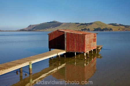 Boat-Shed;boat-sheds;boatshed;boatsheds;calm;corrugated-iron;corrugated-metal;corrugated-steel;Dunedin;estuaries;estuary;Hoopers-Inlet;inlet;inlets;jetties;jetty;lagoon;lagoons;N.Z.;New-Zealand;NZ;Otago;Otago-Peninsula;placid;quiet;reflection;reflections;roofing-iron;S.I.;serene;SI;smooth;South-Is;South-Is.;South-Island;Sth-Is;still;tidal;tide;tranquil;water